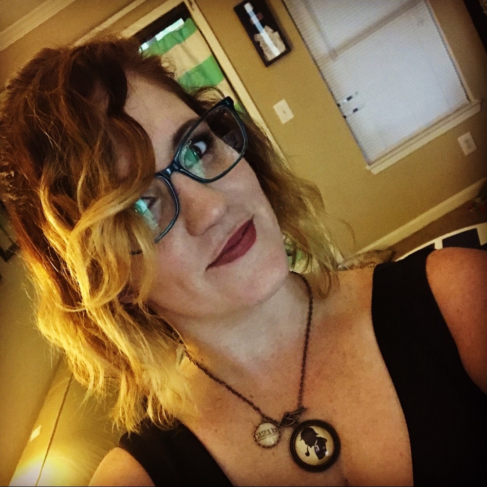 Meet your Posher, Becky